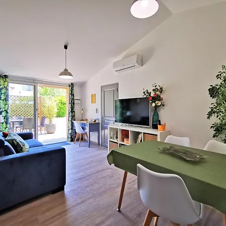 Entre Rhône Et Garrigue * Pujaut